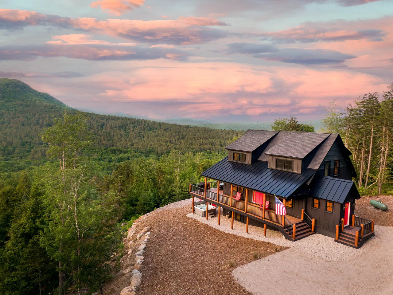 Ski & Golf Retreat with Hot Tub & Sauna