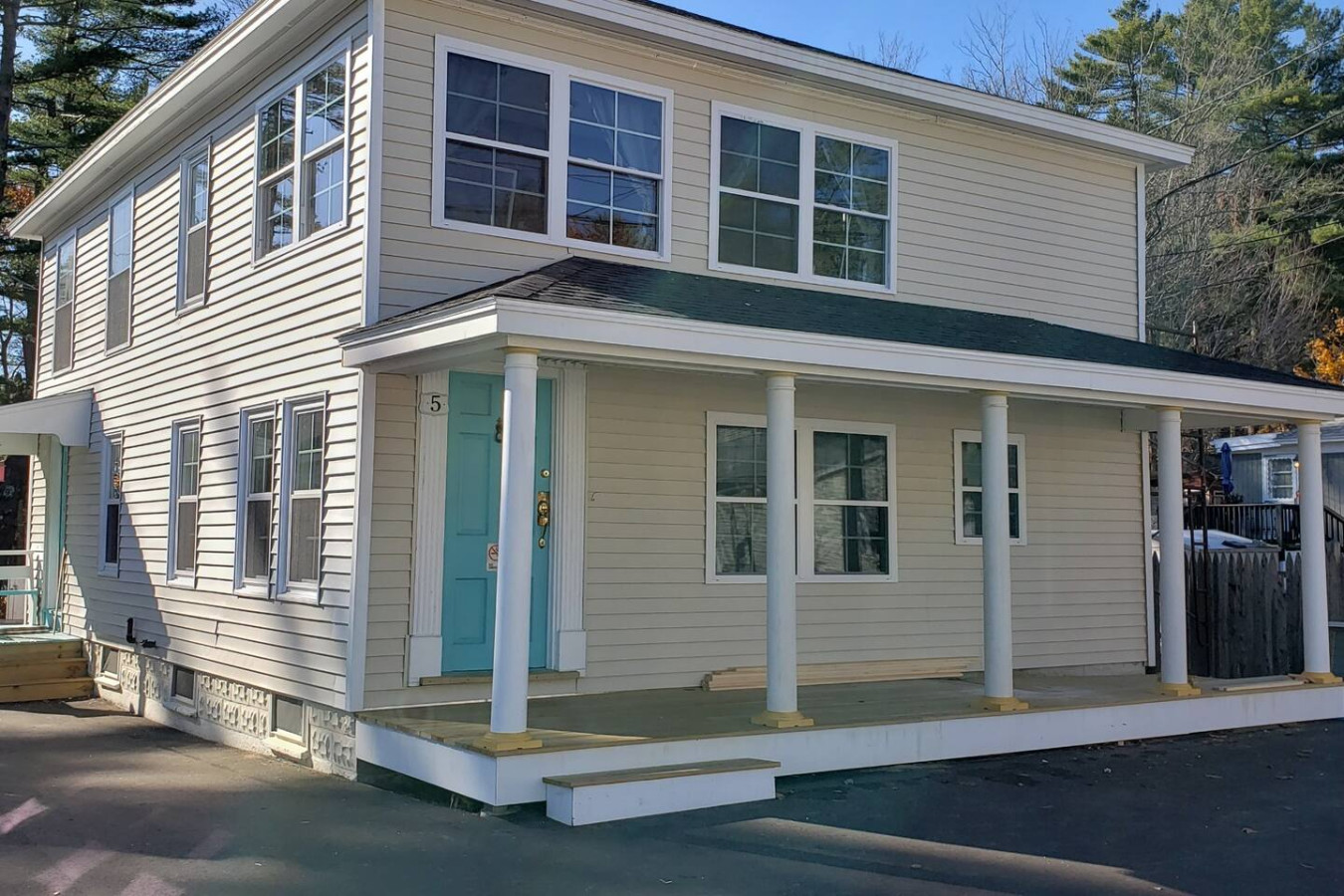 Tideside House — best places to stay in maine